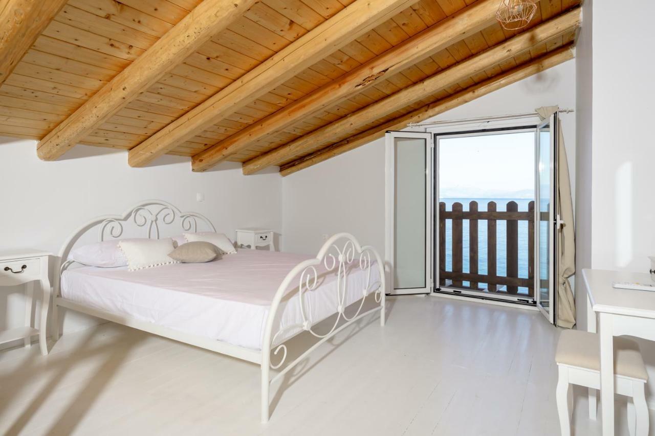 Ionian Grand *